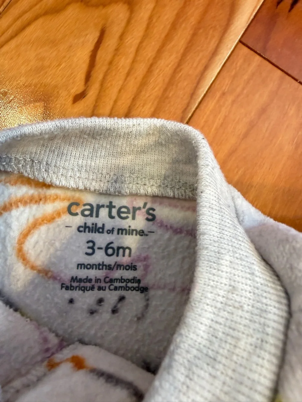 Carter's Alligator Footed One-Piece with Green Feet - Picture 2 of 3